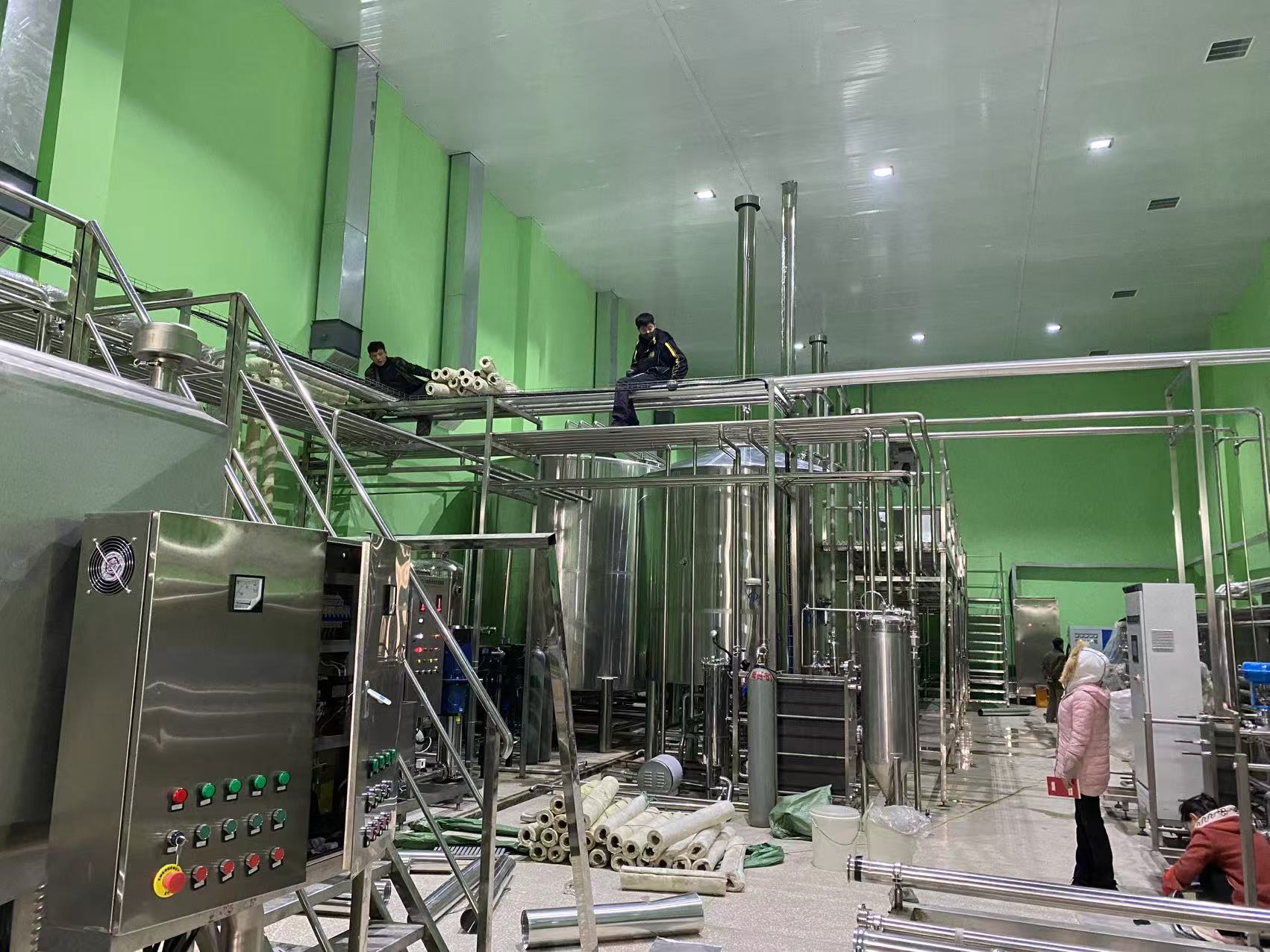 蒲城精酿啤酒设备厂—精酿啤酒设备制造:传承工艺与创新科技的交融